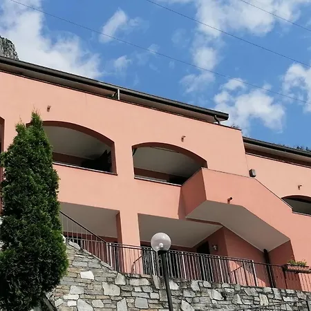 Blu Panorama Belvedere Di Apartamento *